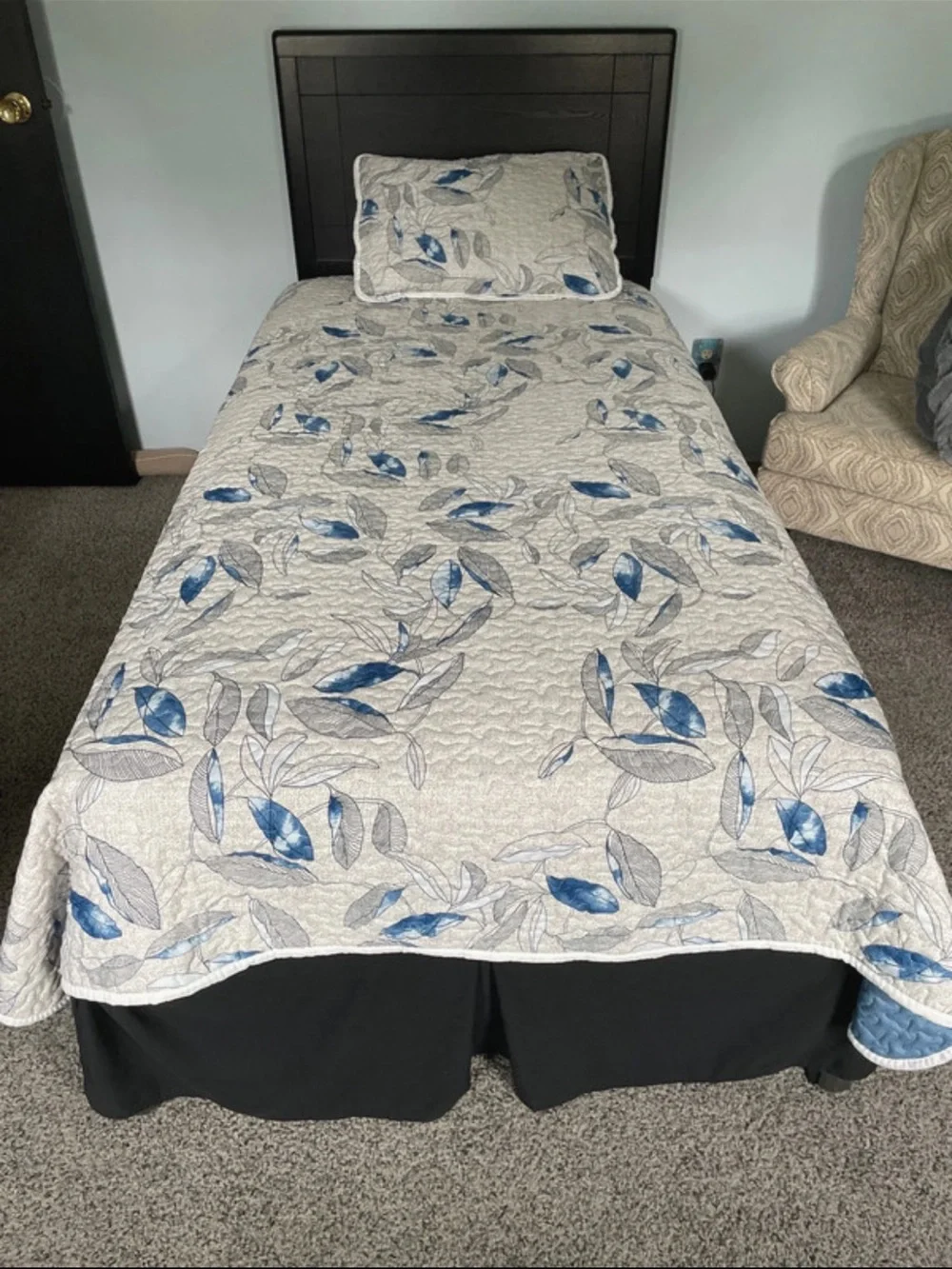 Quilted Pillow Sham with Blue Leaf Print